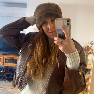 Vintage Fur Hat 1950s/1960s beanie hat from France 🇫🇷